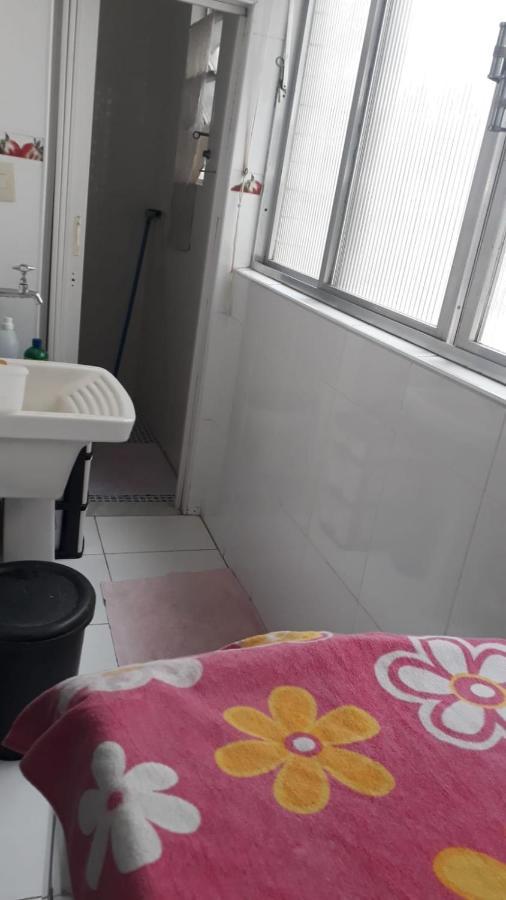 Em 5 Minutos A Pé Tá Na E No Shopping Praiamar, 2 Quartos, 2 Banheiros, Portaria 24 Horas, Elevador, Garagem, Ar Condicionado, Wi-fi! *