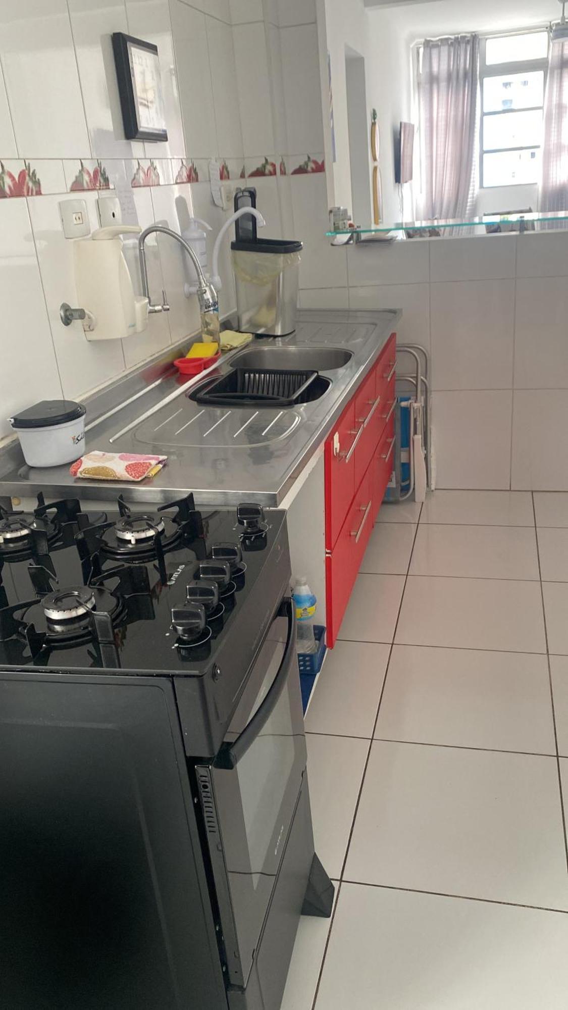 Em 5 Minutos A Pé Tá Na E No Shopping Praiamar, 2 Quartos, 2 Banheiros, Portaria 24 Horas, Elevador, Garagem, Ar Condicionado, Wi-fi! * Santos (Sao Paulo)